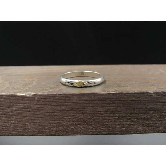 Jewelry - Size 5 Sterling Silver & Small Gold Nugget Band Ring